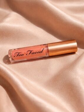 Too Faced Lip Injection Lip Gloss – New